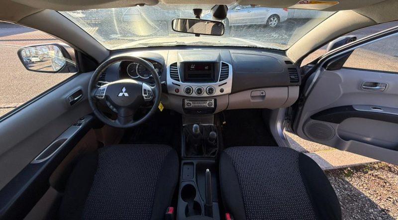 MITSUBISHI L200 CLUB CAB 2.5Td 178CV INTENSE 