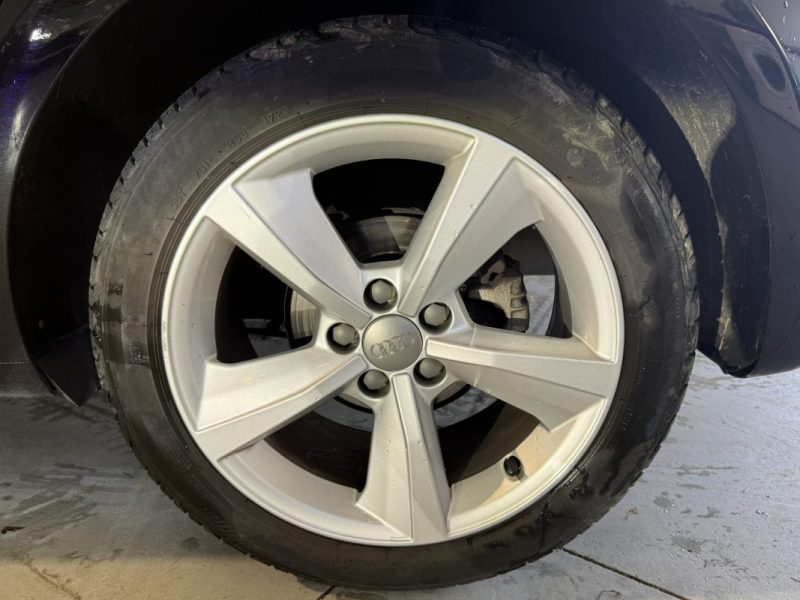 AUDI A1 1.0 TFSI 95CV  AMBIENTE / PREMIÈRE MAIN