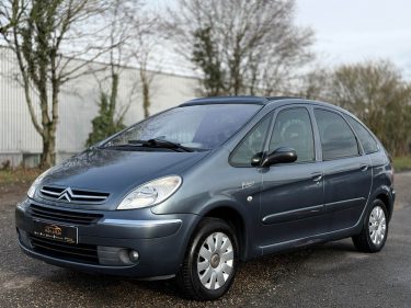 Citroën C4 Picasso 1.6 HDi 110 Exclusive – TOIT PANO – Régulateur – Révisée & Garantie 6 mois