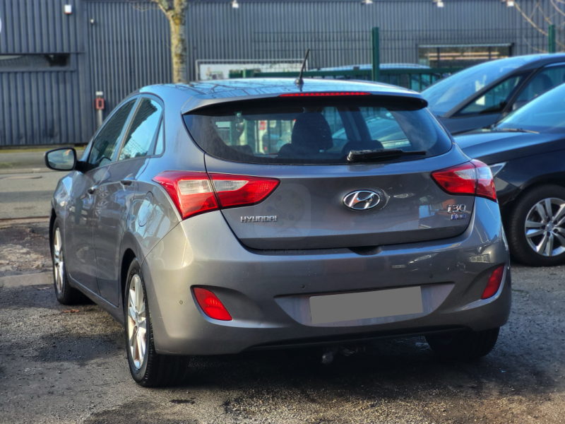 HYUNDAI I30 1.6 CRDI 110 cv - GARANTIE