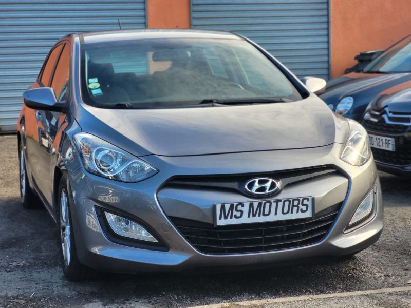 HYUNDAI I30 1.6 CRDI 110 cv - GARANTIE