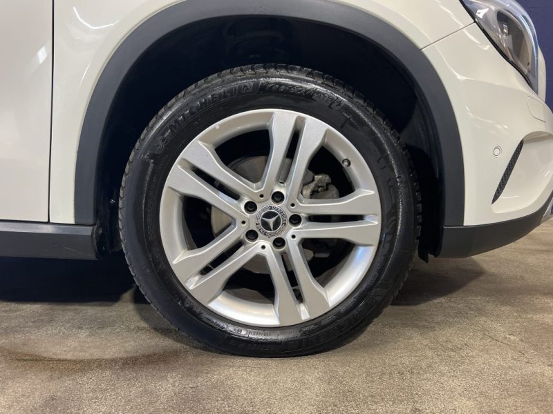 MERCEDES GLA 220 CDI 4 MATIC 170CV BVA - FASCINATION - GPS - TOIT OUVRANT PANORAMIQUE - 113200KM 