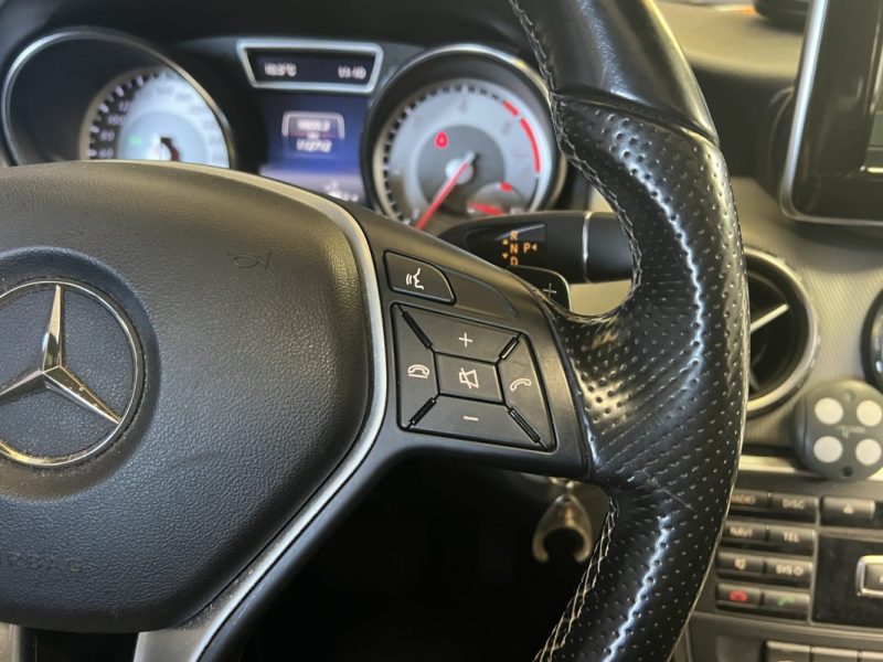 MERCEDES GLA 220 CDI 4 MATIC 170CV BVA - FASCINATION - GPS - TOIT OUVRANT PANORAMIQUE - 113200KM 