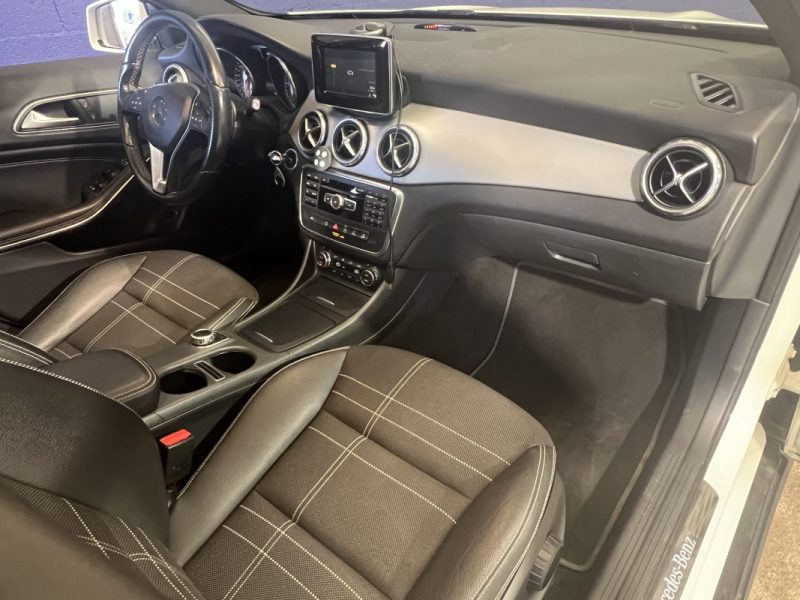 MERCEDES GLA 220 CDI 4 MATIC 170CV BVA - FASCINATION - GPS - TOIT OUVRANT PANORAMIQUE - 113200KM 
