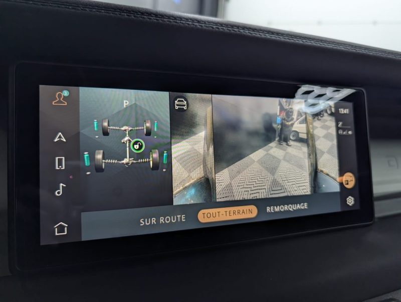 LAND ROVER DEFENDER 5 LIMITED 2.0 SD4 240Cv 