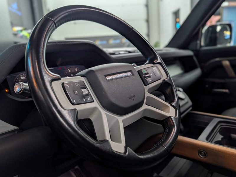 LAND ROVER DEFENDER 5 LIMITED 2.0 SD4 240Cv 