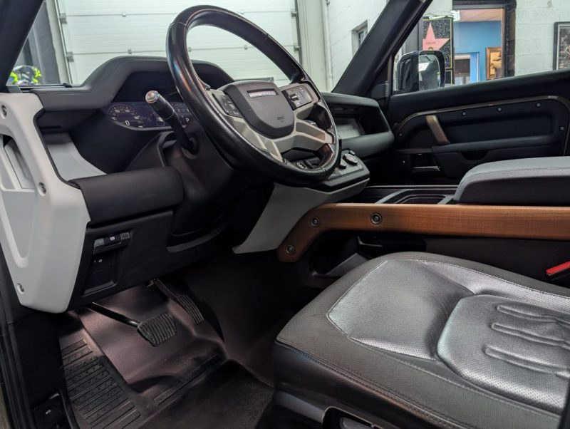 LAND ROVER DEFENDER 5 LIMITED 2.0 SD4 240Cv 