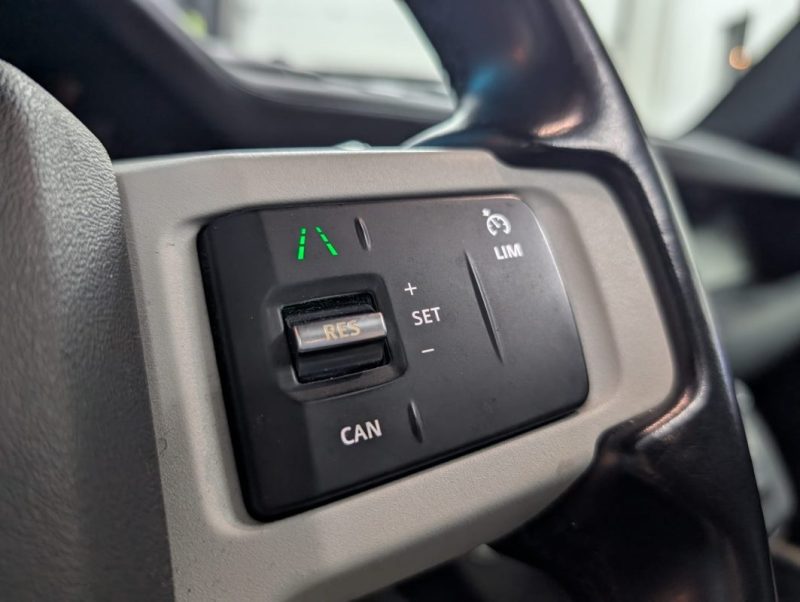 LAND ROVER DEFENDER 5 LIMITED 2.0 SD4 240Cv 