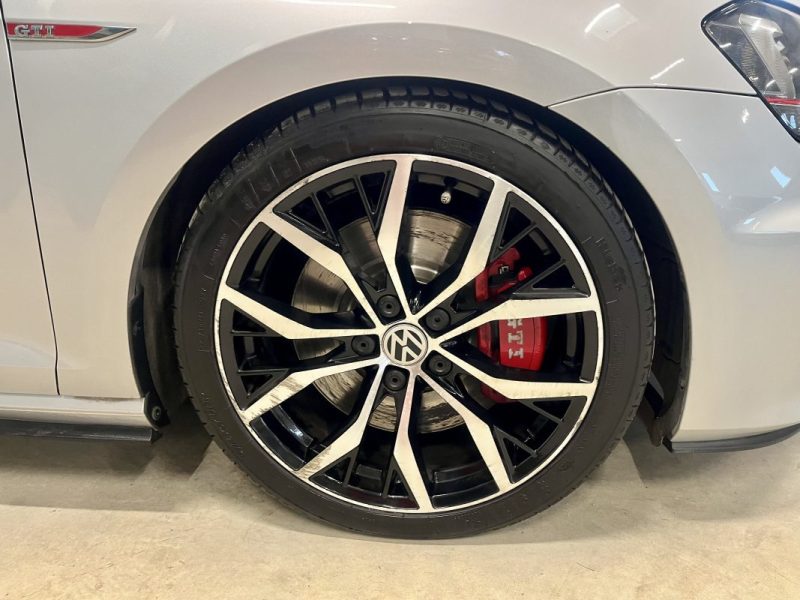 VOLKSWAGEN Golf 7 2.0 TSI 230ch GTI Performance DSG6 5 Portes GARANTIE 6 MOIS 