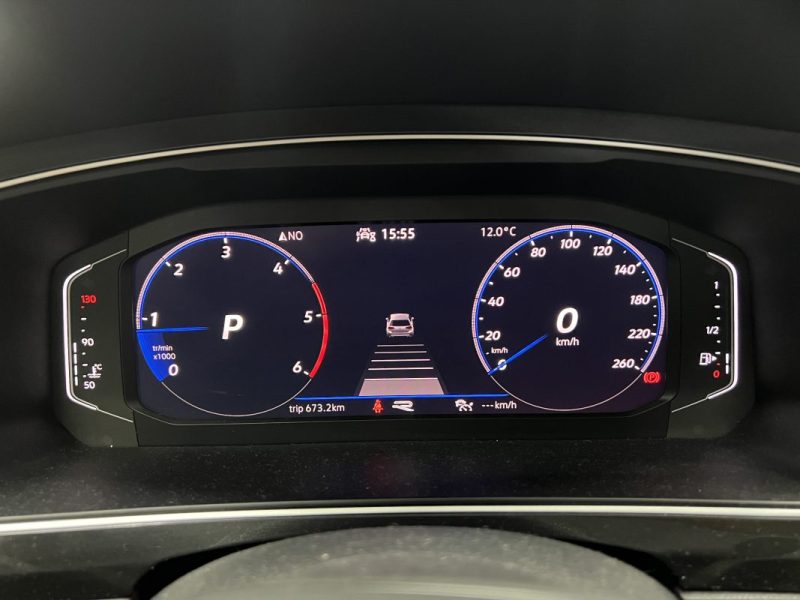 Volkswagen Tiguan II 2.0 TDI 150ch R Line DSG7 | 97 000 KM | Toit ouvrant | Caméra | Cockpit