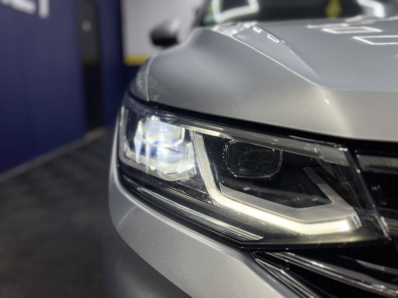 Volkswagen Tiguan II 2.0 TDI 150ch R Line DSG7 | 97 000 KM | Toit ouvrant | Caméra | Cockpit