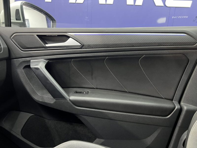 Volkswagen Tiguan II 2.0 TDI 150ch R Line DSG7 | 97 000 KM | Toit ouvrant | Caméra | Cockpit