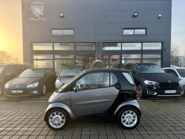 SMART FORTWO 0,7 61 CH FORTWO TRUESTYLE SOFTOUCH A 2004