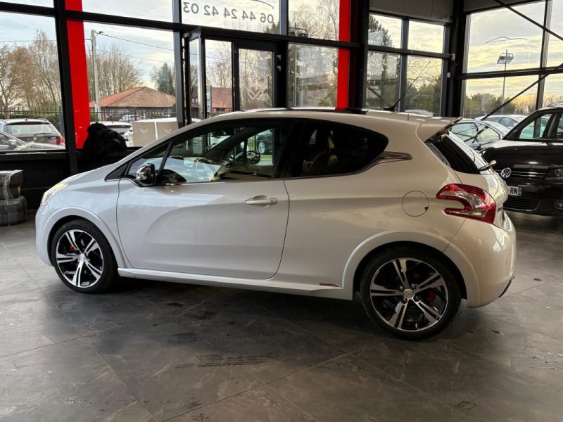 🔹 Peugeot 208 GTI – 1.6 THP 200 chevaux -  Toit panoramique - Reprise possible 