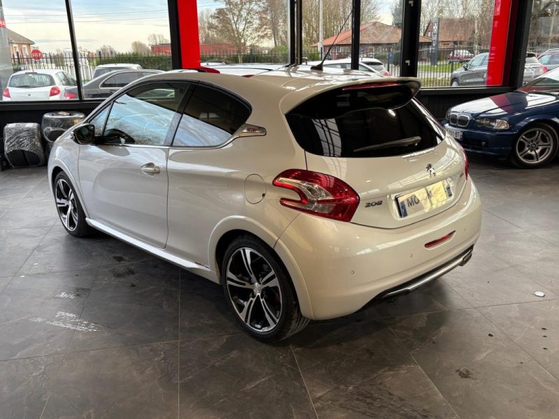 🔹 Peugeot 208 GTI – 1.6 THP 200 chevaux -  Toit panoramique - Reprise possible 