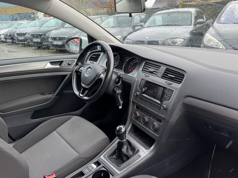 VOLKSWAGEN GOLF 1.2 TSI 85CH TRENDLINE 5P 2013