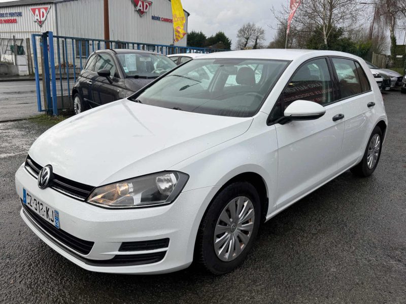 VOLKSWAGEN GOLF 1.2 TSI 85CH TRENDLINE 5P 2013