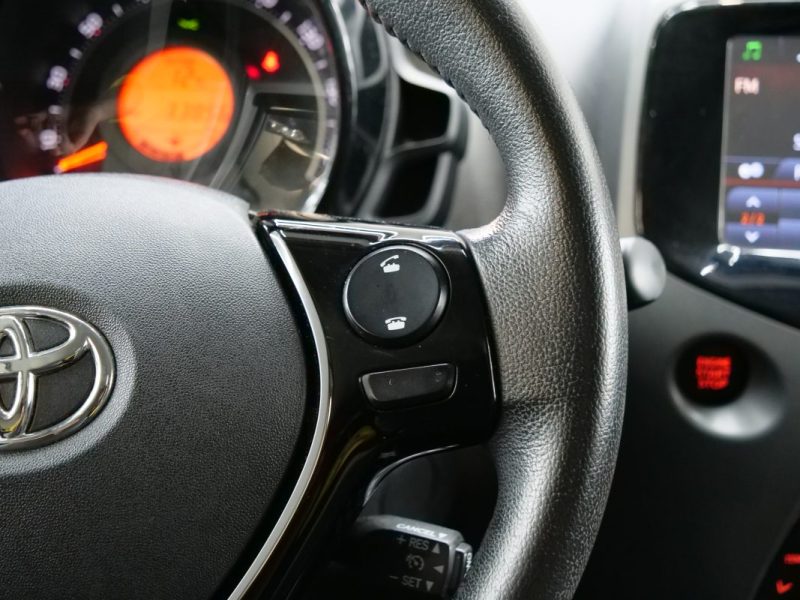 TOYOTA AYGO II 1.0 VVT-I 72CH X 5P 2019