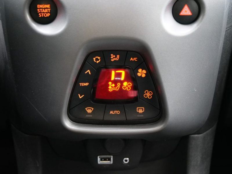 TOYOTA AYGO II 1.0 VVT-I 72CH X 5P 2019