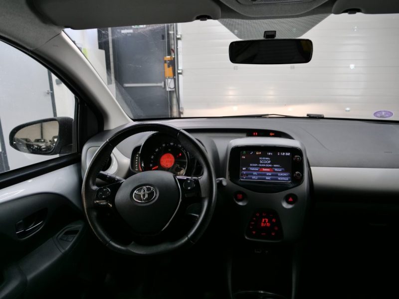 TOYOTA AYGO II 1.0 VVT-I 72CH X 5P 2019