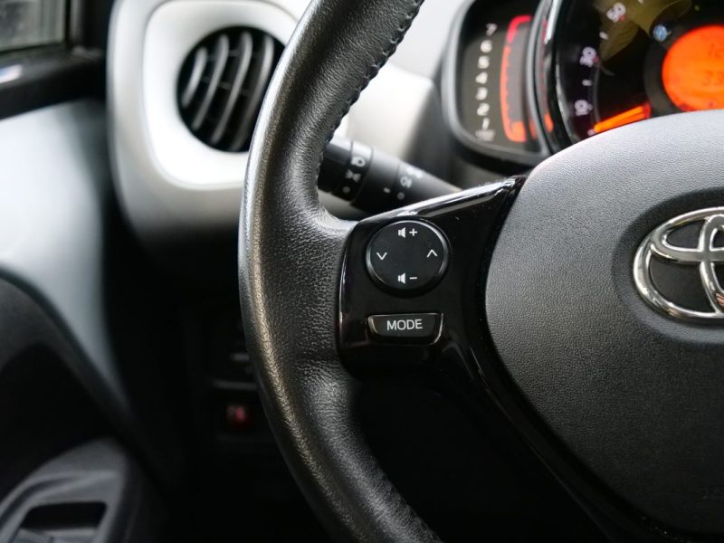 TOYOTA AYGO II 1.0 VVT-I 72CH X 5P 2019