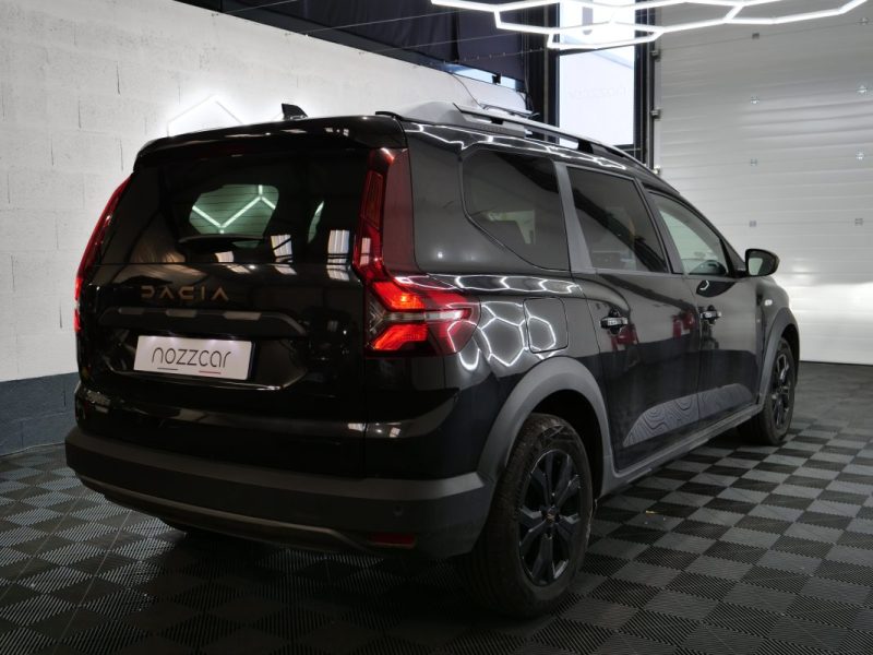DACIA JOGGER 1.6 HYBRID 140CH EXPRESSION 5 PLACES 2023