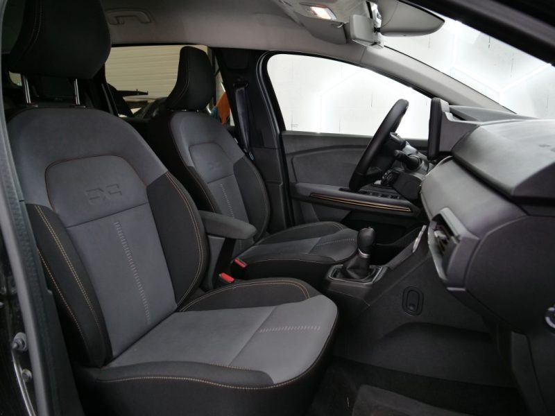 DACIA JOGGER 1.6 HYBRID 140CH EXPRESSION 5 PLACES 2023