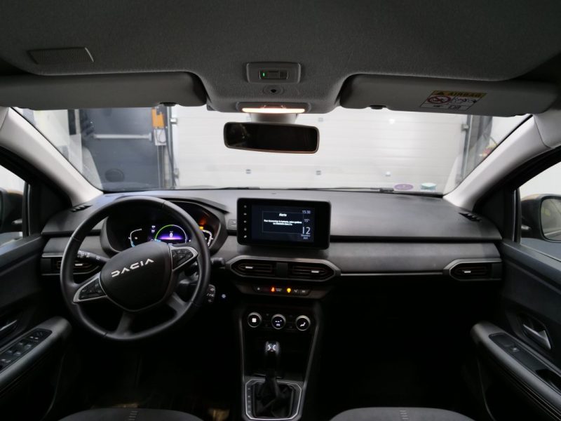 DACIA JOGGER 1.6 HYBRID 140CH EXPRESSION 5 PLACES 2023