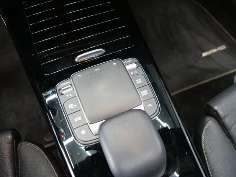 MERCEDES CLASSE CL 180 136CH AMG LINE 7G-DCT 2021