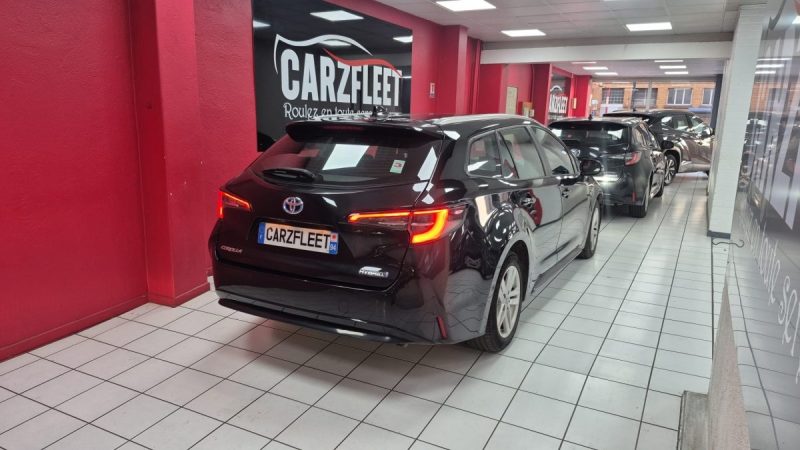 TOYOTA COROLLA TOURING SPORTS 122cv NOIR/1 ERE MAIN/TVA RECUPERABLE