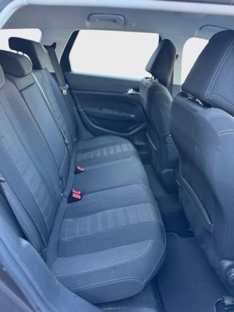 PEUGEOT 308 II 1.6 BLUEHDI 120CH EAT6