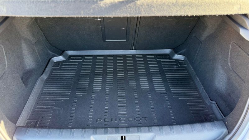 PEUGEOT 308 II 1.2 E THP 130CH GT LINE S&S 5P 2015