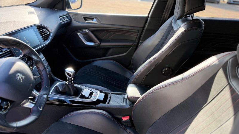 PEUGEOT 308 II 1.2 E THP 130CH GT LINE S&S 5P 2015