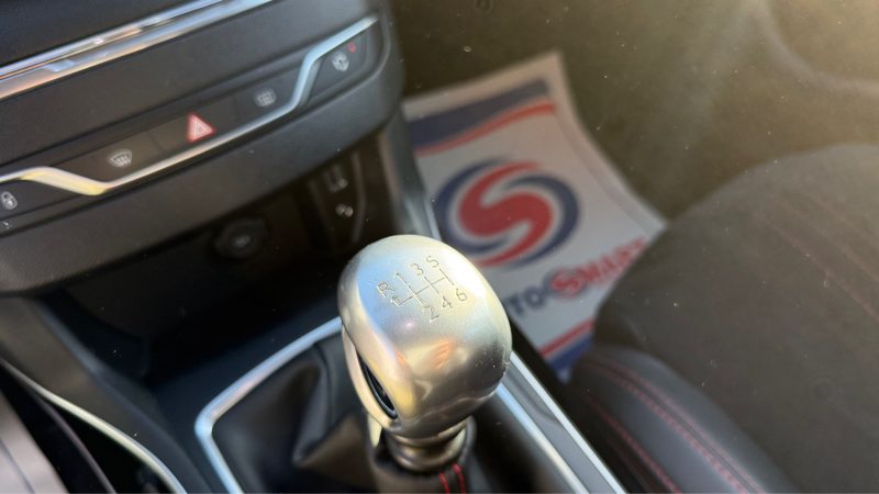 PEUGEOT 308 II 1.2 E THP 130CH GT LINE S&S 5P 2015