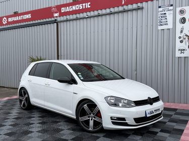 VOLKSWAGEN GOLF 1.6 TDI 105CH BLUEMOTION TECHNOLOGY 