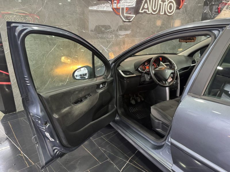 PEUGEOT 207 1.6 HDI 90 EXECUTIVE 2007