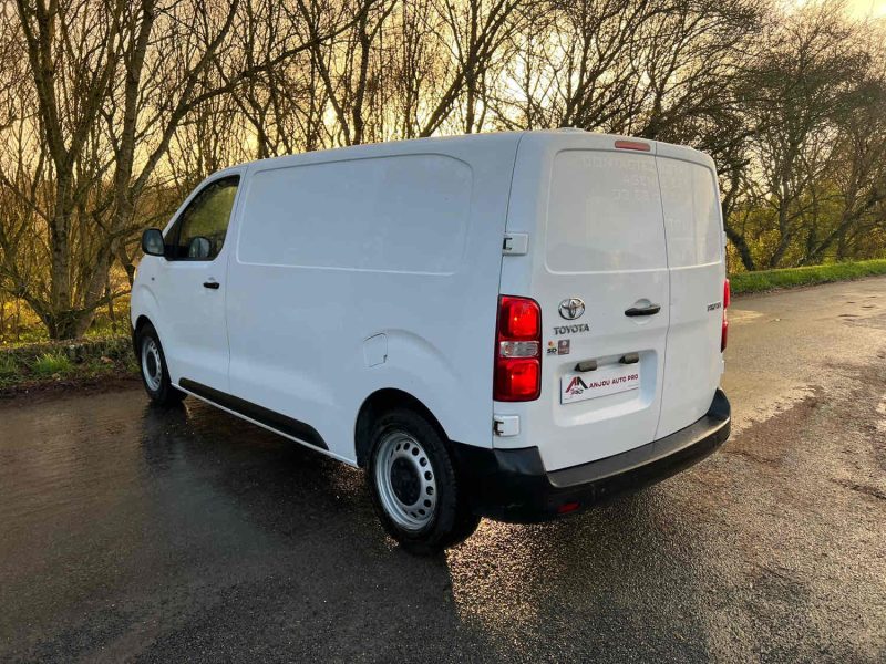 TOYOTA PROACE MEDIUM 120 D-4D BVM6 ACTIVE 2019