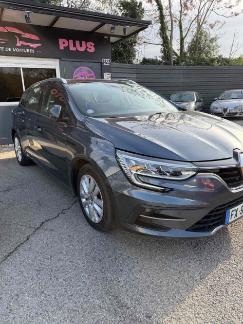 Renault Mégane 4 Break Essence 140 ch – Boîte automatique – Révisée, Garantie 6 mois