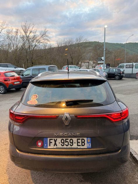 Renault Mégane 4 Break Essence 140 ch – Boîte automatique – Révisée, Garantie 6 mois