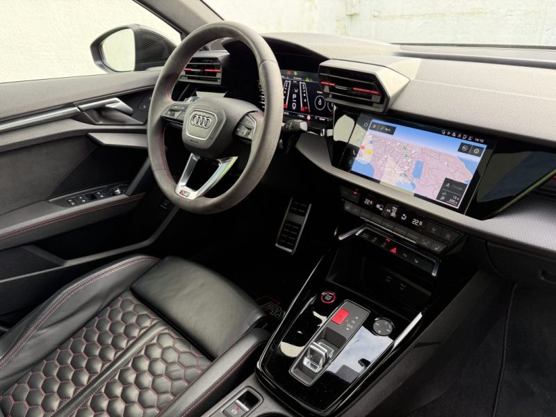 AUDI RS3 SPORTBACK 2.5 TFSI 400 CV QUATTRO S-TRONIC /ORIGINE FRANCE /GARANTIE 2027        
