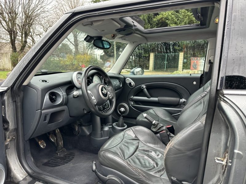 MINI COOPER S 1,6L 163 CV Toit Panoramique / Paiement 4X ou 10X Possible