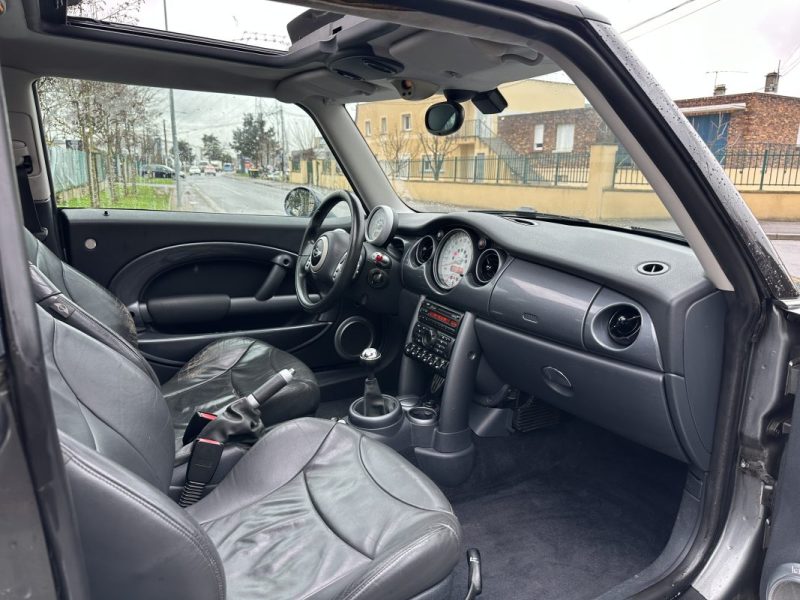 MINI COOPER S 1,6L 163 CV Toit Panoramique / Paiement 4X ou 10X Possible