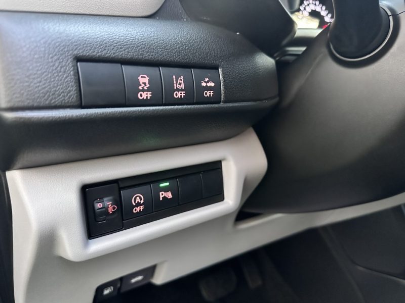 SUZUKI SWIFT 1.2 DUALJET HYBRID PRIVILEGE AUTO CVT  2025