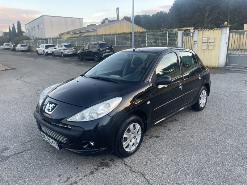 PEUGEOT 206+ 1.4i 75CV PACK LIMITED CT OK CLIM GARANTIE 