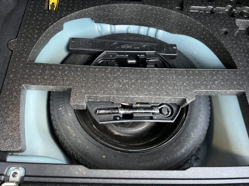 PEUGEOT 2008 URBAN CROSS 1.2 110 Cv ECRAN GPS TACTILE / CRIT AIR 1 - GARANTIE 1 AN