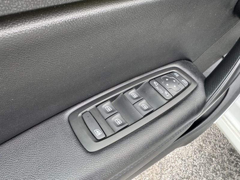 RENAULT MEGANE 1.6 DCI 130 GT LINE 