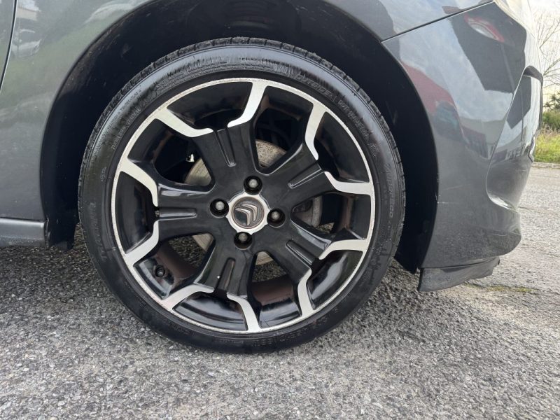 CITROEN DS3 CABRIOLET 1.2 82CV SPORT CHIC