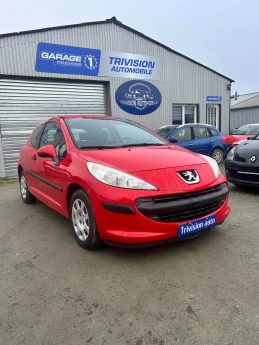 PEUGEOT 207  1.4 FILOU 2023