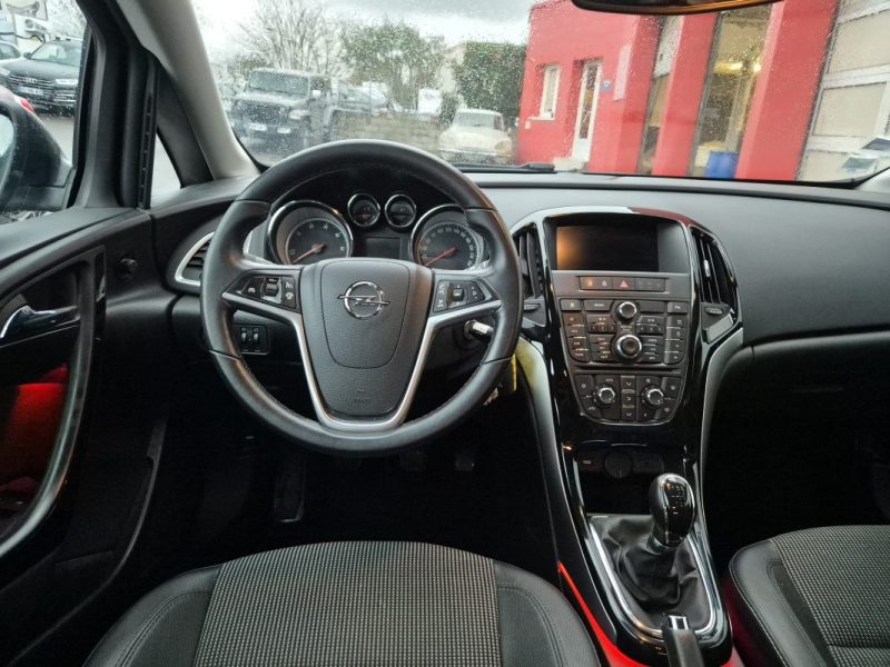 OPEL ASTRA 1.6 CDTI 136 CH START/STOP ECOFLEX COSMO 2015