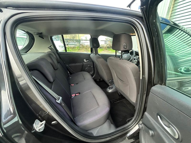 RENAULT CLIO 75CH 2008